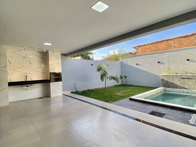 #673 - Casa para Venda em Aparecida de Goiânia - GO