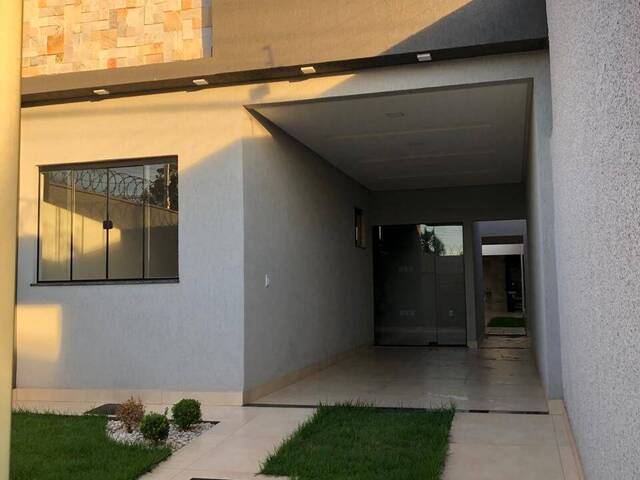 #847 - Casa para Venda em Goiânia - GO