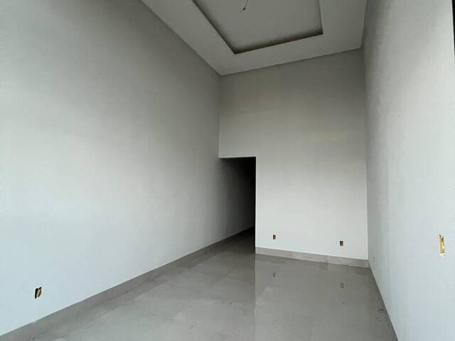 #903 - Casa para Venda em Aparecida de Goiânia - GO