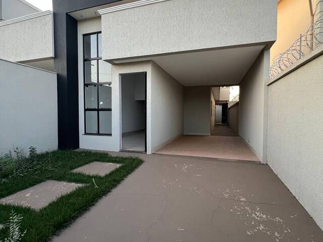 #903 - Casa para Venda em Aparecida de Goiânia - GO