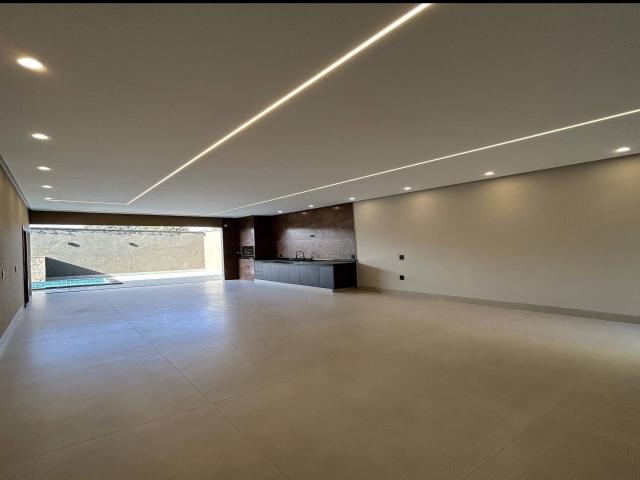 Casa para Venda em Goiânia - 5