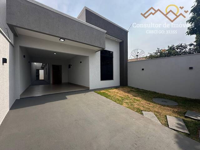 #920 - Casa para Venda em Aparecida de Goiânia - GO - 1
