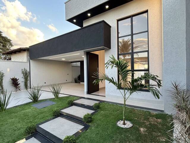 #926 - Casa para Venda em Goiânia - GO - 1