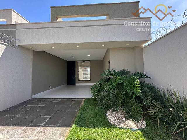 #930 - Casa para Venda em Aparecida de Goiânia - GO - 1