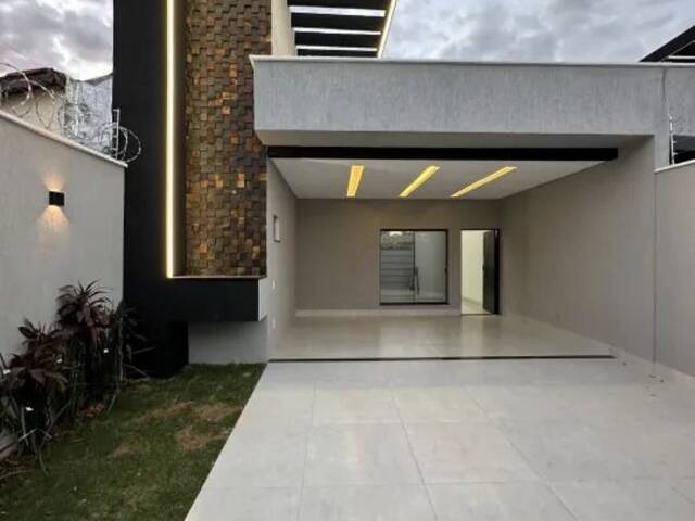 #936 - Casa para Venda em Goiânia - GO - 1