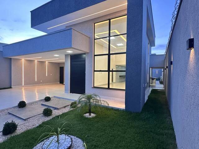#898 - Casa para Venda em Goiânia - GO - 1