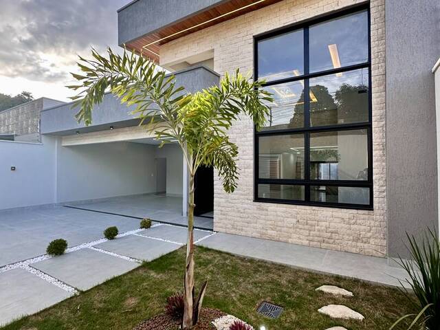 #891 - Casa para Venda em Goiânia - GO - 1