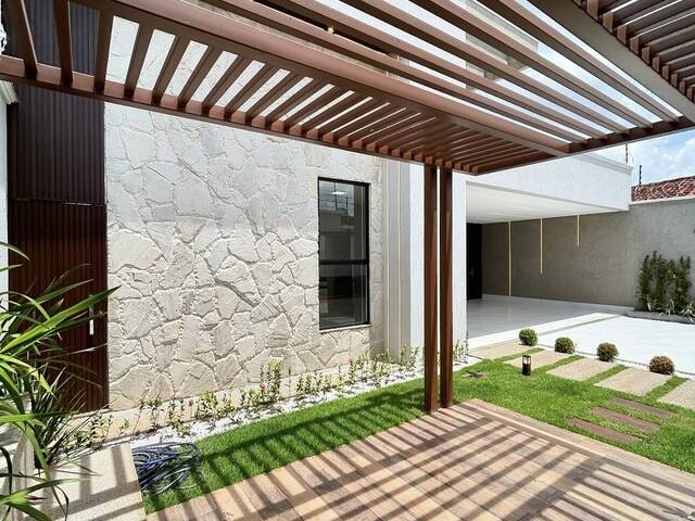 #961 - Casa para Venda em Goiânia - GO - 1