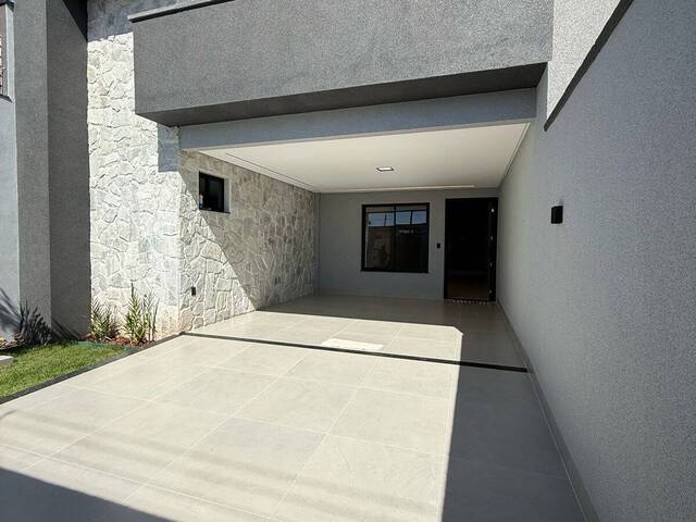 #968 - Casa para Venda em Goiânia - GO - 1