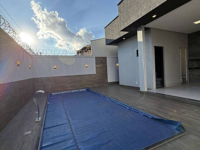 #694 - Casa para Venda em Aparecida de Goiânia - GO - 2