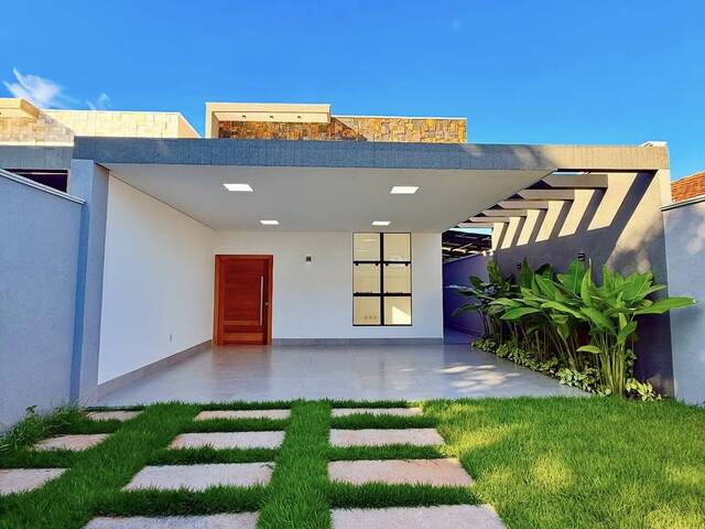 Venda em Jardim Helvécia - Aparecida de Goiânia