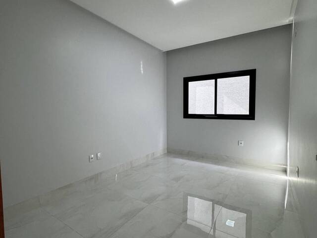 #984 - Casa para Venda em Goiânia - GO - 3