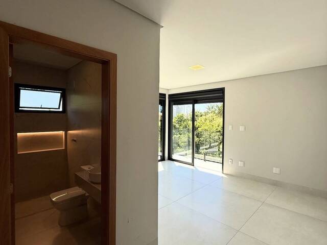 #986 - Casa para Venda em Goiânia - GO - 2