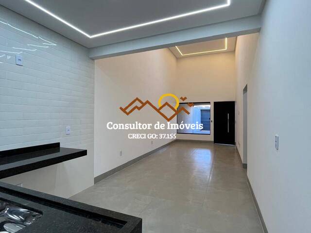 #996 - Casa para Venda em Aparecida de Goiânia - GO - 3