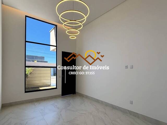 #997 - Casa para Venda em Aparecida de Goiânia - GO