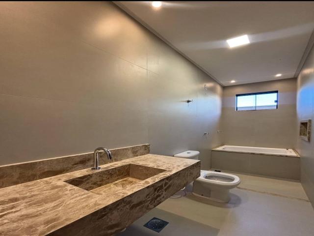Casa para Venda em Aparecida de Goiânia - 4