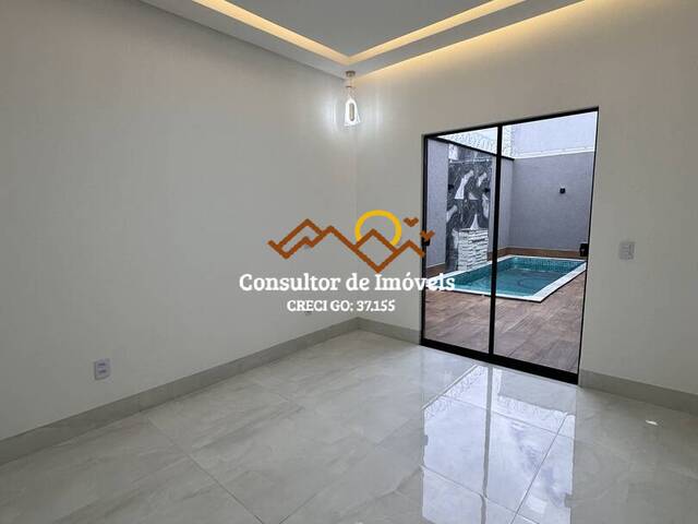 #998 - Casa para Venda em Aparecida de Goiânia - GO - 2