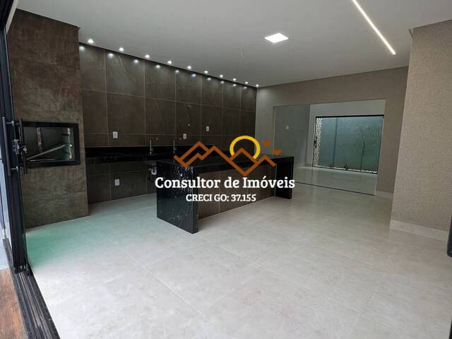 #1002 - Casa para Venda em Goiânia - GO - 2