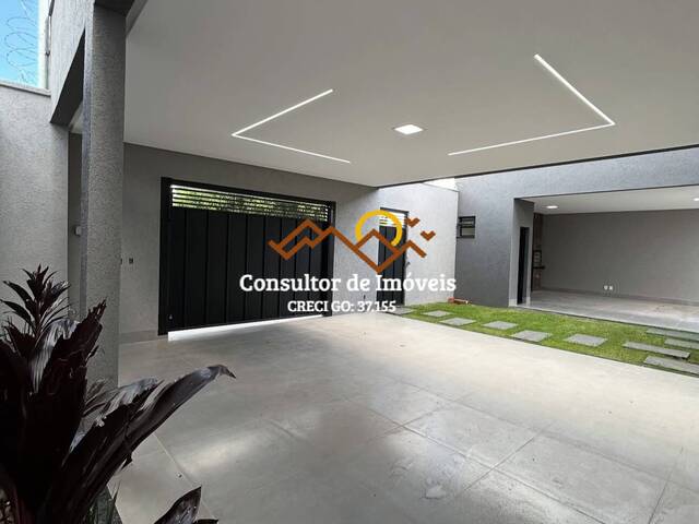 #1013 - Casa para Venda em Goiânia - GO - 2