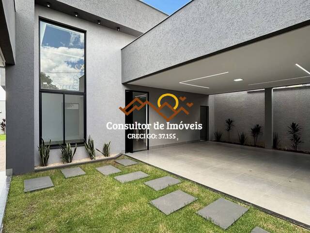 #1013 - Casa para Venda em Goiânia - GO - 1
