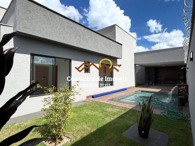 #1013 - Casa para Venda em Goiânia - GO - 3