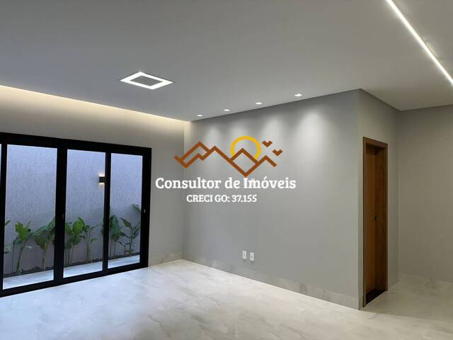 #1015 - Casa para Venda em Goiânia - GO - 2