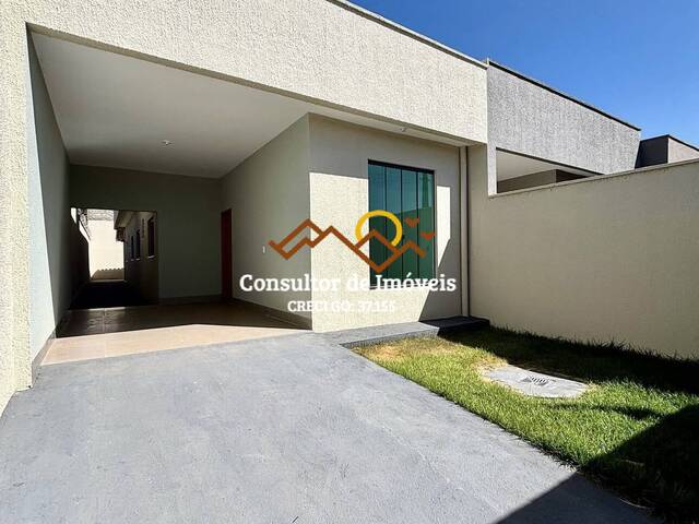 #1018 - Casa para Venda em Aparecida de Goiânia - GO - 2