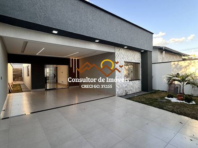 #1019 - Casa para Venda em Anápolis - GO - 2