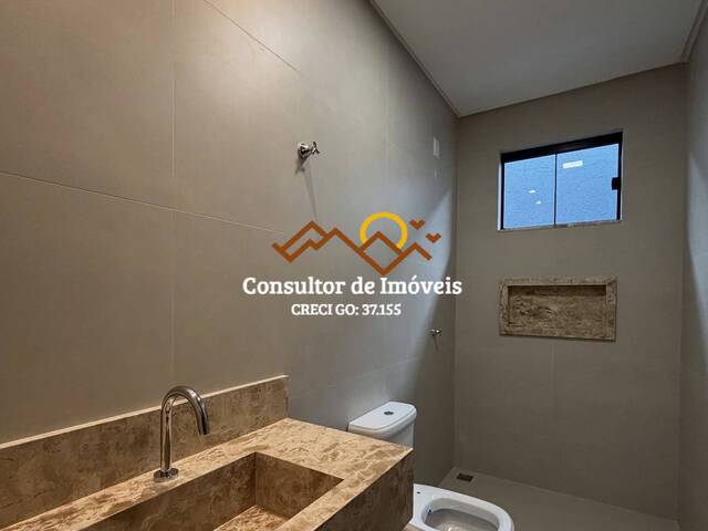 #1020 - Casa para Venda em Aparecida de Goiânia - GO - 2