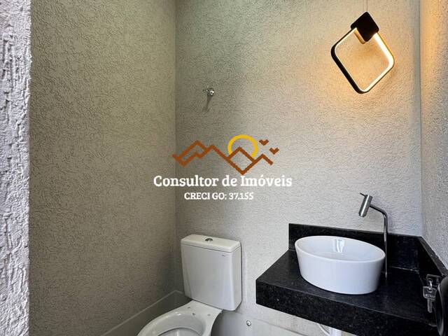 #1022 - Casa para Venda em Goiânia - GO