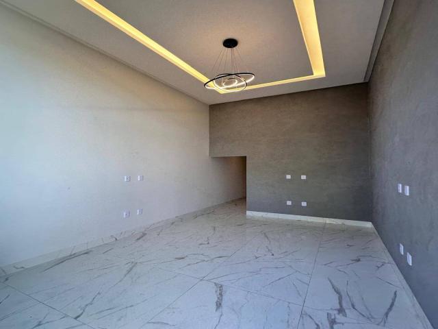 Casa para Venda em Goiânia - 5