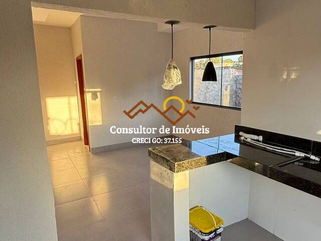 #1030 - Casa para Venda em Goianira - GO - 2