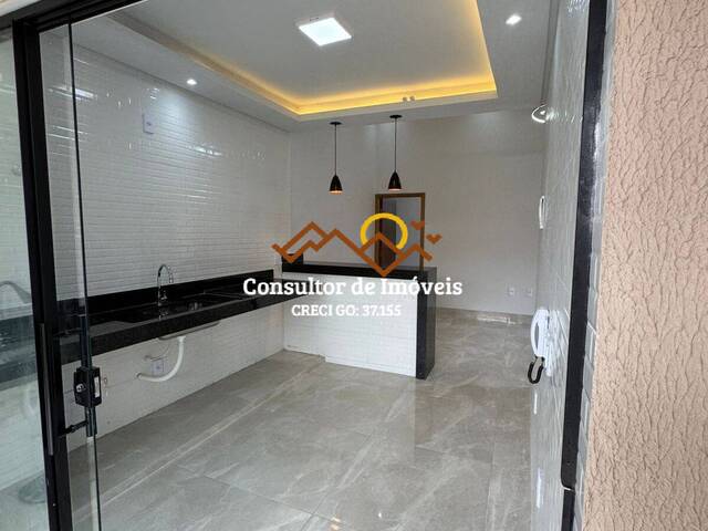 #1033 - Casa para Venda em Aparecida de Goiânia - GO - 2