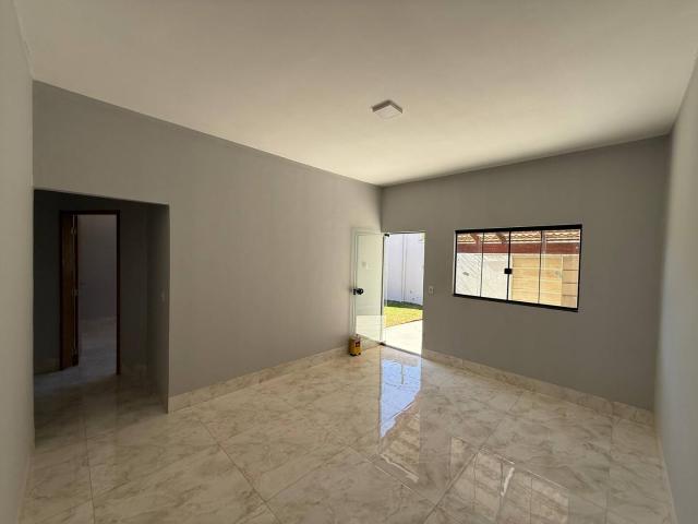 Casa para Venda em Goiânia - 4