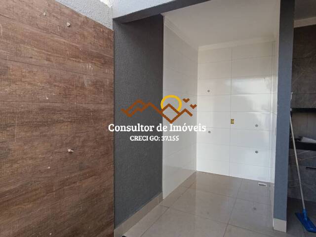 #1041 - Casa para Venda em Aparecida de Goiânia - GO - 3