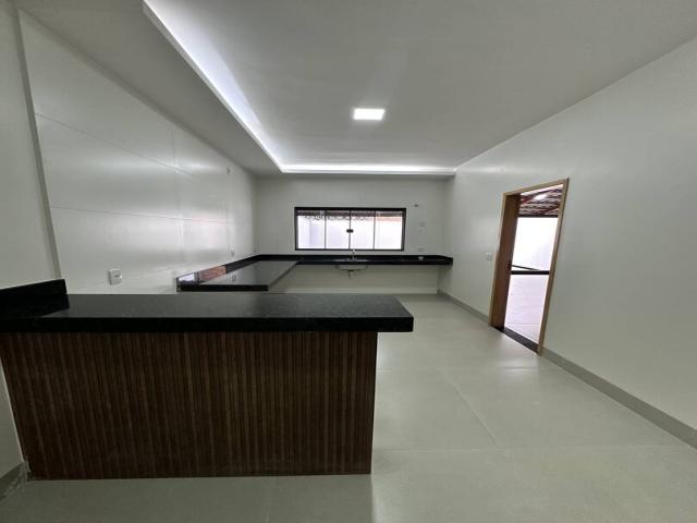 Casa para Venda em Aparecida de Goiânia - 5