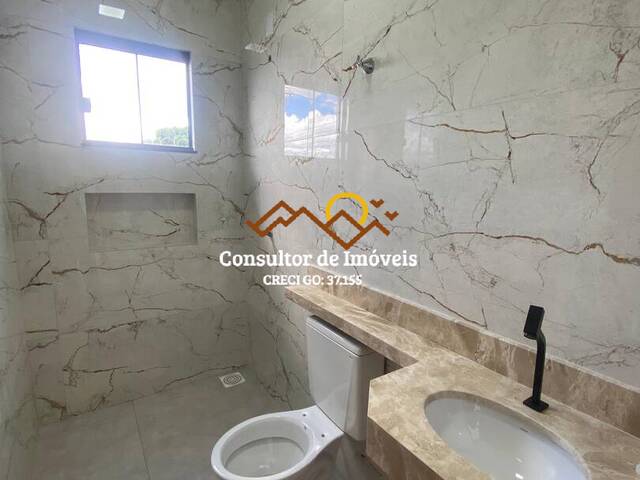#1045 - Casa para Venda em Aparecida de Goiânia - GO - 2
