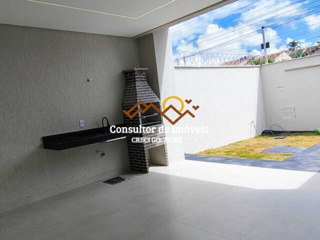 #1047 - Casa para Venda em Goiânia - GO
