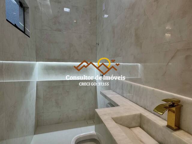 #1054 - Casa para Venda em Goiânia - GO - 3