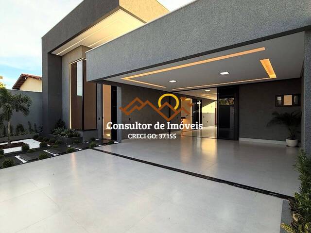 #1056 - Casa para Venda em Goiânia - GO - 1