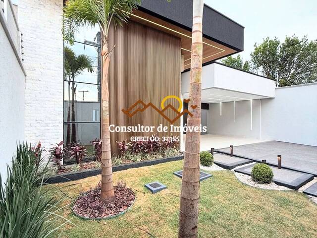 #1059 - Casa para Venda em Goiânia - GO - 1