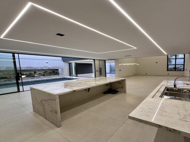 Casa para Venda em Goiânia - 4
