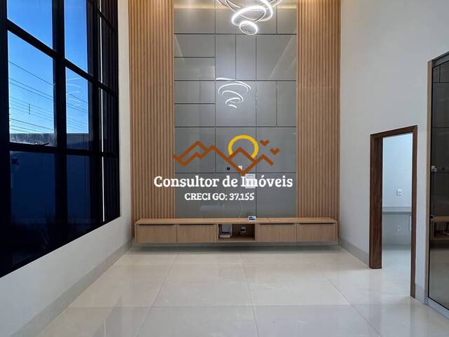 #1062 - Casa para Venda em Goiânia - GO - 2