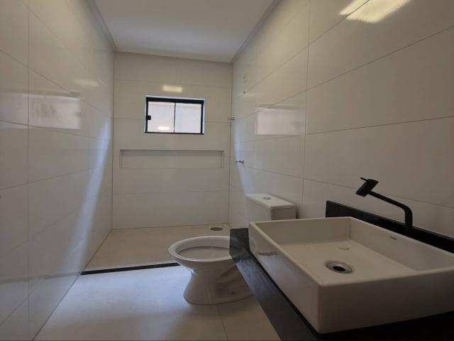 Casa para Venda em Goiânia - 4