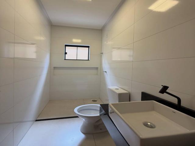 Casa para Venda em Goiânia - 5