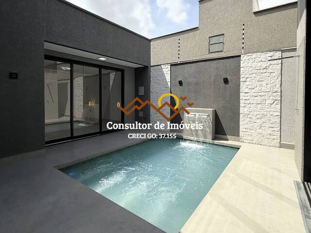#1070 - Casa para Venda em Goiânia - GO - 2