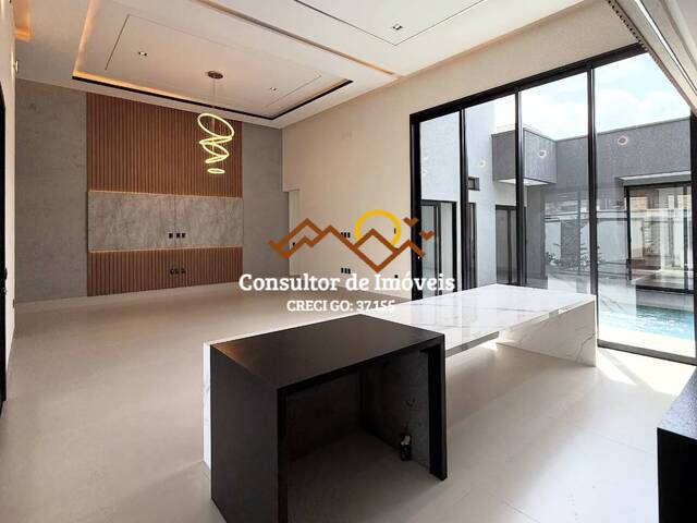 #1070 - Casa para Venda em Goiânia - GO - 3