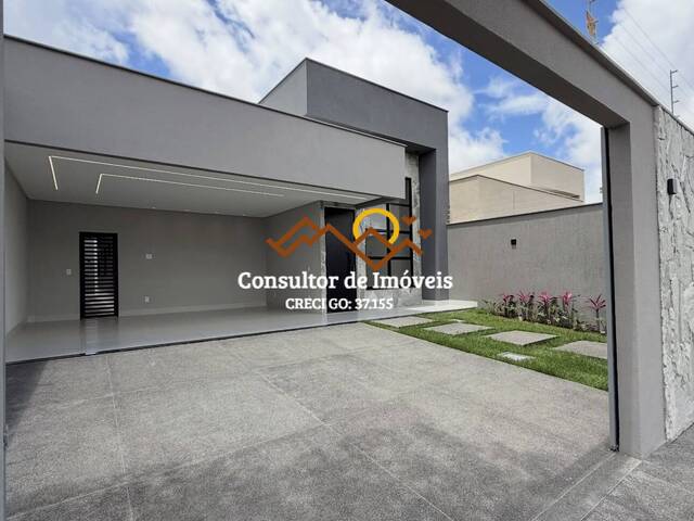 #1072 - Casa para Venda em Goiânia - GO - 2