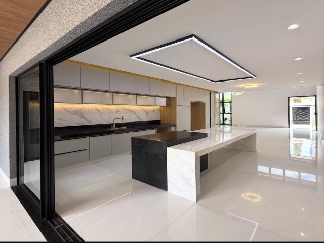 Casa para Venda em Goiânia - 4