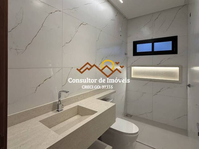 Casa para Venda em Aparecida de Goiânia - 2